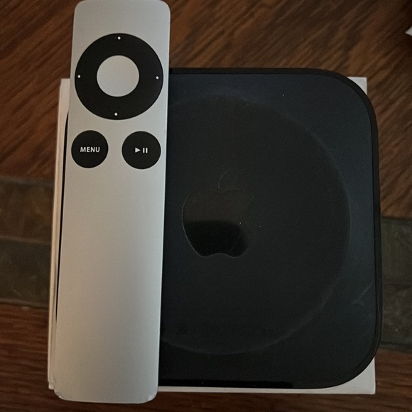 Apple TV in original Box and remote - Picture 4 of 5